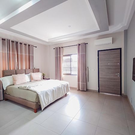Queens View Apartment أكرا المظهر الخارجي الصورة