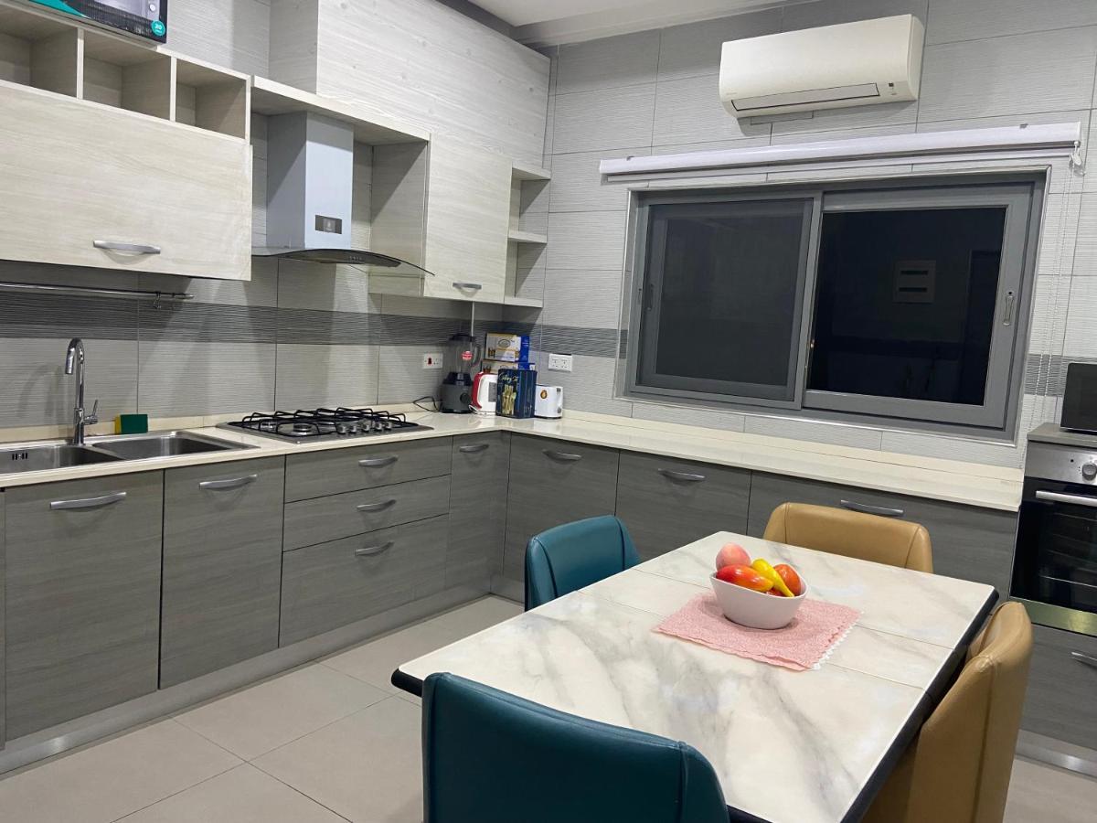 Queens View Apartment أكرا المظهر الخارجي الصورة