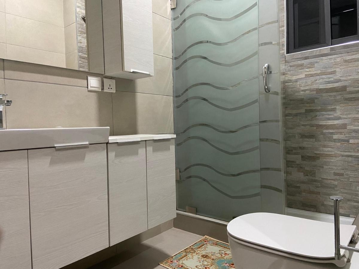 Queens View Apartment أكرا المظهر الخارجي الصورة