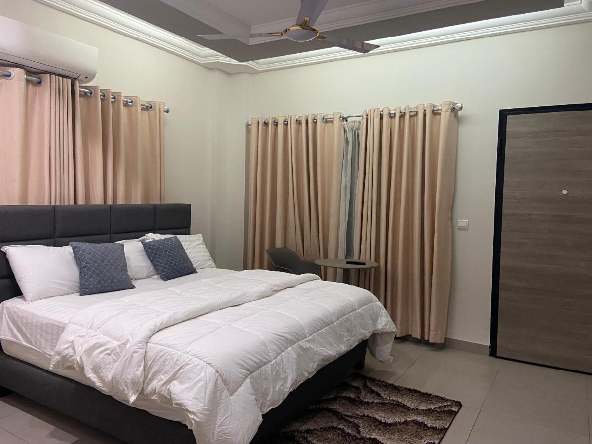 Queens View Apartment أكرا المظهر الخارجي الصورة
