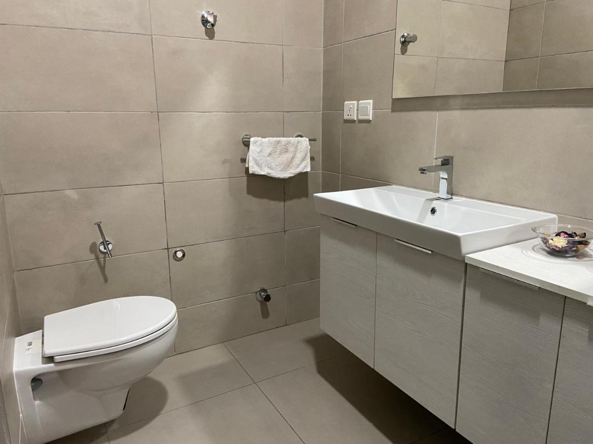 Queens View Apartment أكرا المظهر الخارجي الصورة