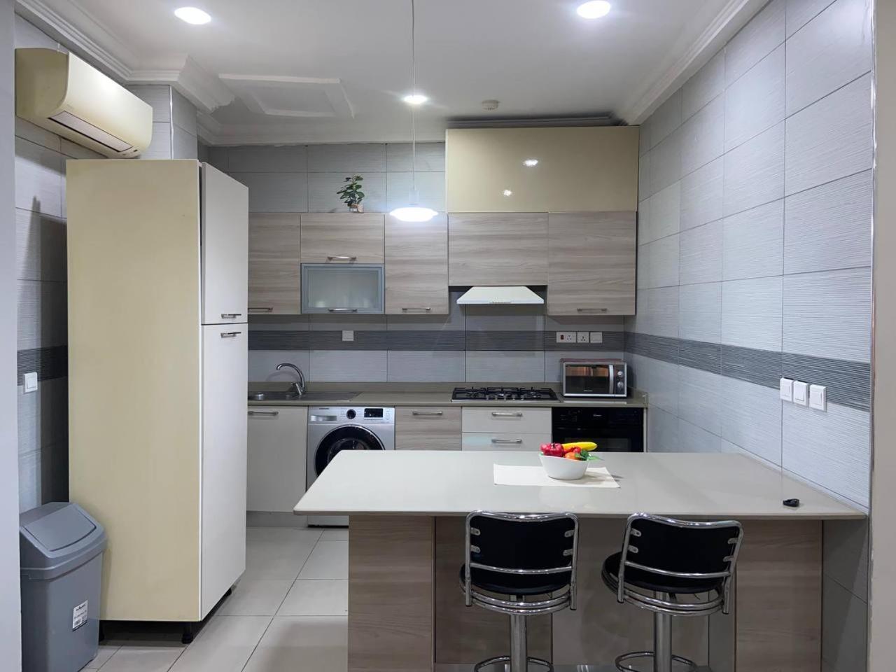 Queens View Apartment أكرا المظهر الخارجي الصورة