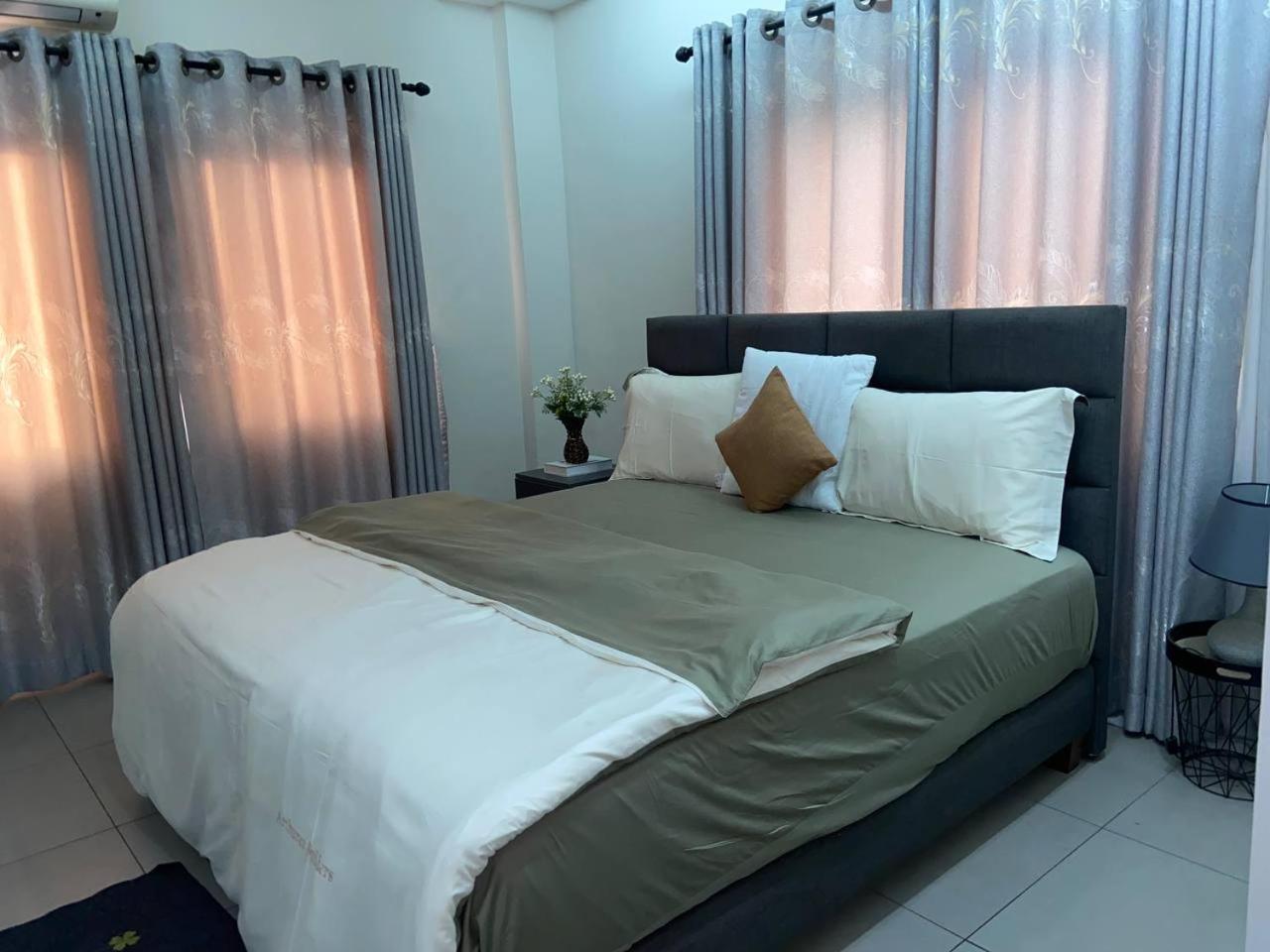Queens View Apartment أكرا المظهر الخارجي الصورة