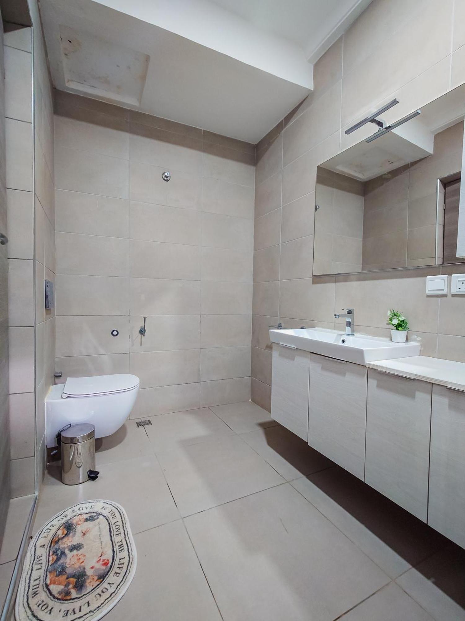 Queens View Apartment أكرا المظهر الخارجي الصورة